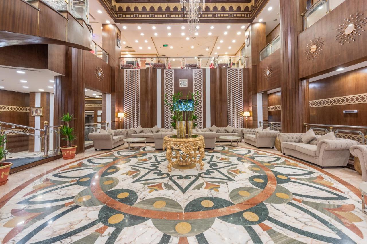 Grand Zowar Medina